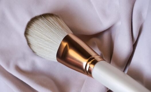 Premium brushes for precise, comfortable, flawless application
