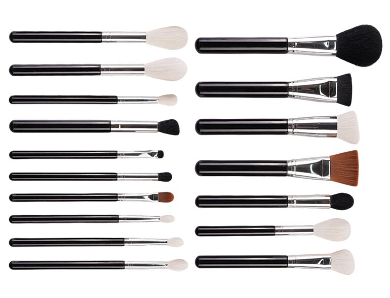 Durable, ergonomic makeup brushes ensuring comfort and longevity