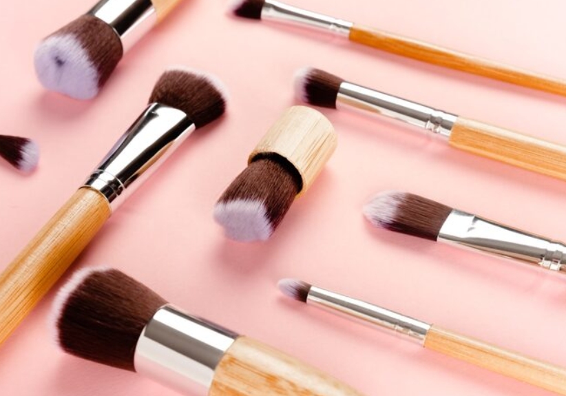 Premium OEM makeup brushes ensure quality, compliance, and reliable brand launches
